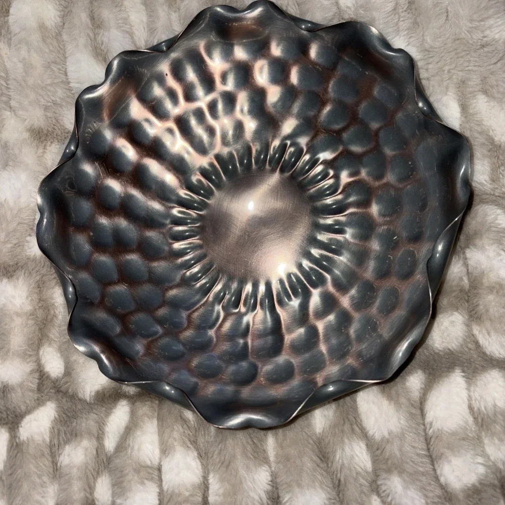 Vintage Gregorian Hammered Copper Bowl Scalloped Edge Made in USA 9